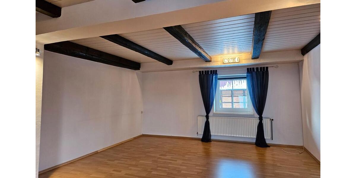 Etagenwohnung Börßum - 2.5 Zimmer, 75 m&sup2;, 500&euro; | Angebot:26073922