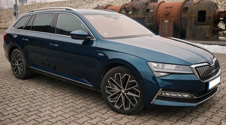 Skoda Superb 95.000 km 22.999 &euro; Gadenstedt 31246