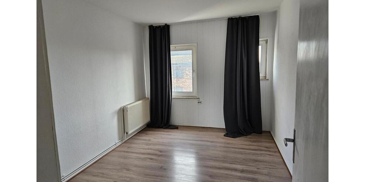 Etagenwohnung Schöningen - 3 Zimmer, 75 m&sup2;, 510&euro; | Angebot:25171704