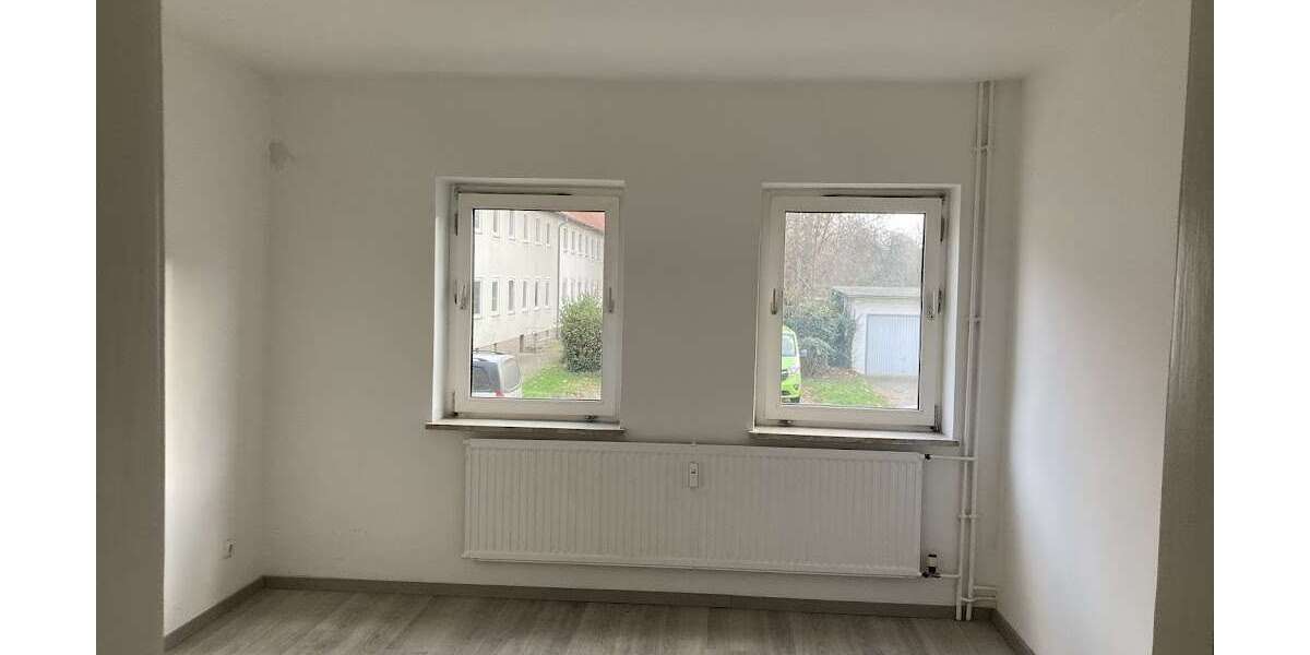 Etagenwohnung Salzgitter Lebenstedt - 3 Zimmer, 49 m&sup2;, 292&euro; | Angebot:26133444