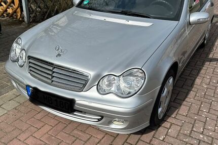 Mercedes-Benz C 180 162.000 km 4.200 &euro; Braunschweig 38126