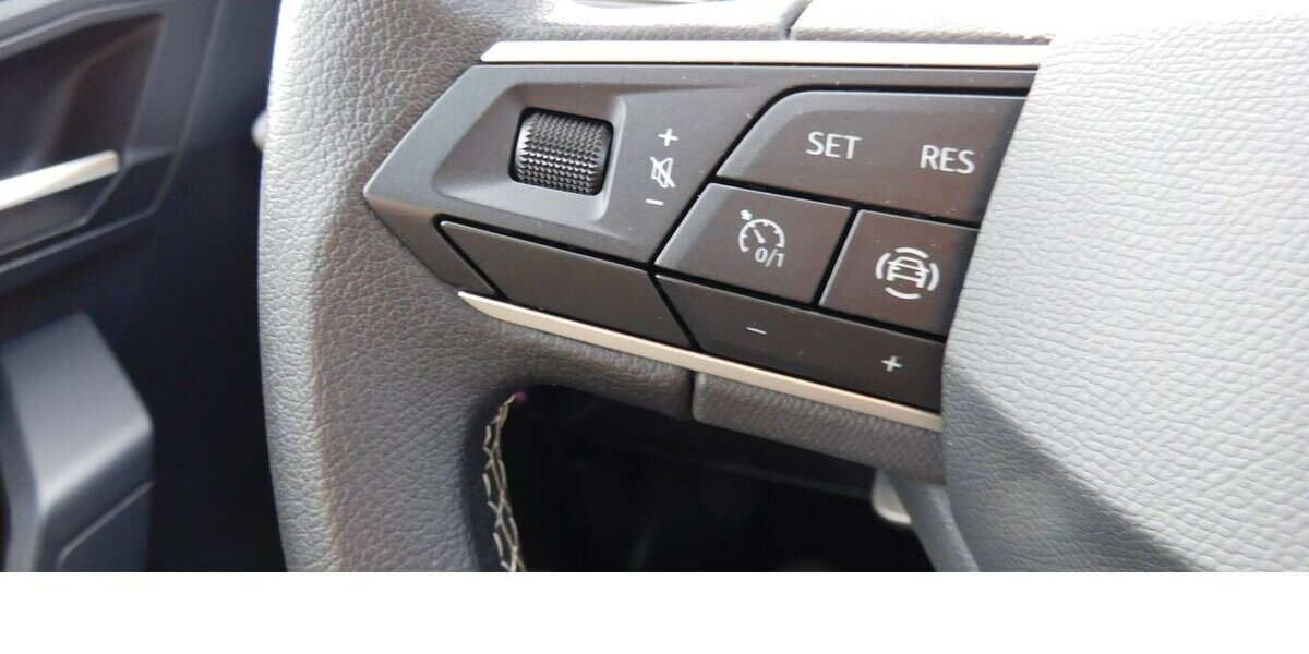 Seat Arona 1.0 Style TSI BMT Navi Klima 28.200 km 15.990 &euro; Vordorf 38533