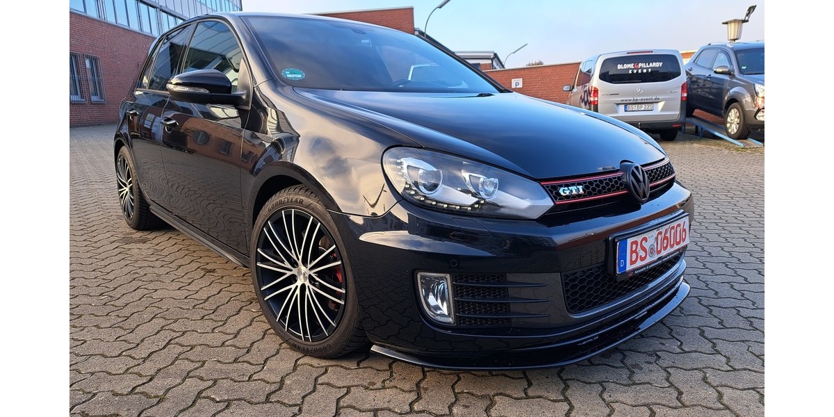 VW Golf VI GTI, fastVOLL,Kette neu,2Hand,1A Zustand 200.000 km 9.489 &euro; Braunschweig 38106