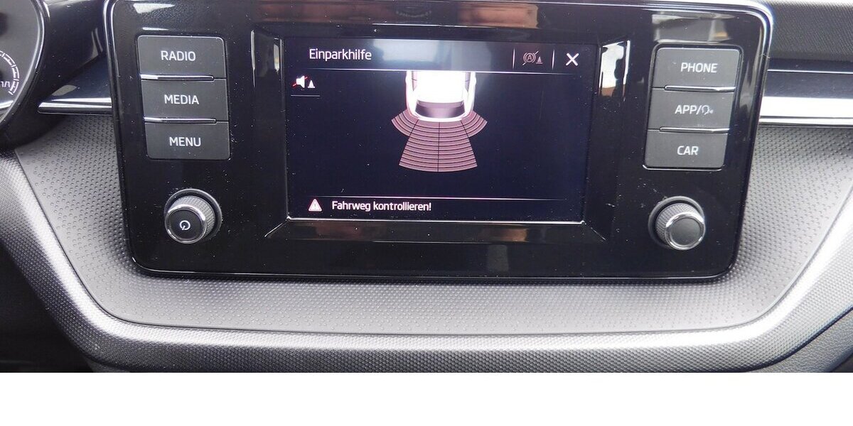 Skoda Fabia 1.0 Active MPI BMT 4Trg Navi Klima 22.700 km 13.390 &euro; Vordorf 38533