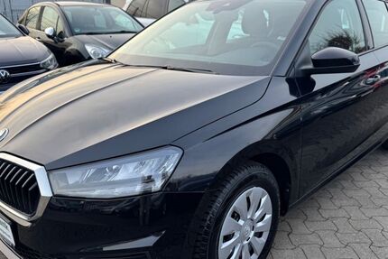 Skoda Fabia 42.350 km 12.499 &euro; Wolfenbüttel 38304