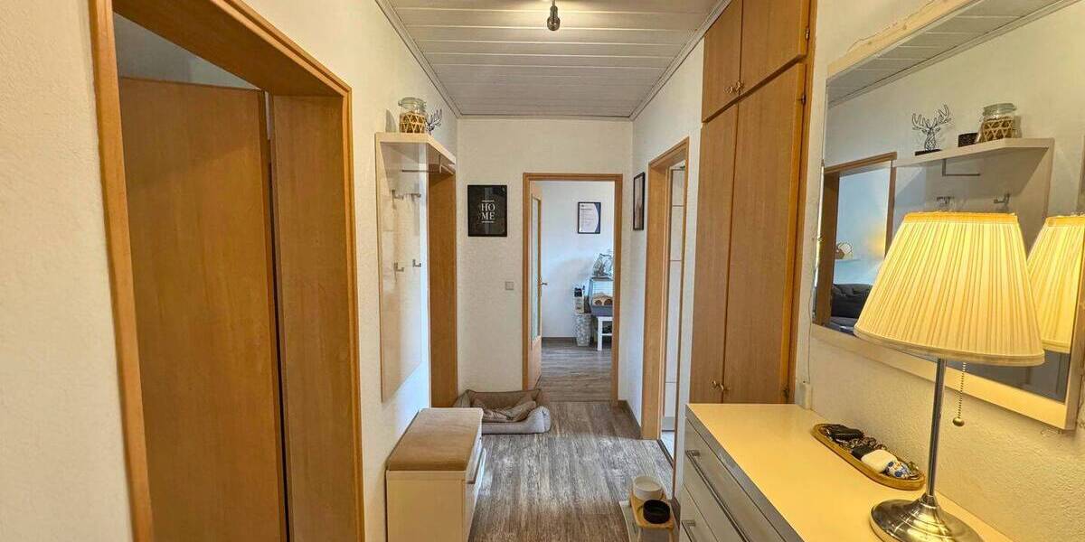 Etagenwohnung Salzgitter Lebenstedt - 3 Zimmer, 64 m&sup2;, 105.000&euro; | Angebot:25686240