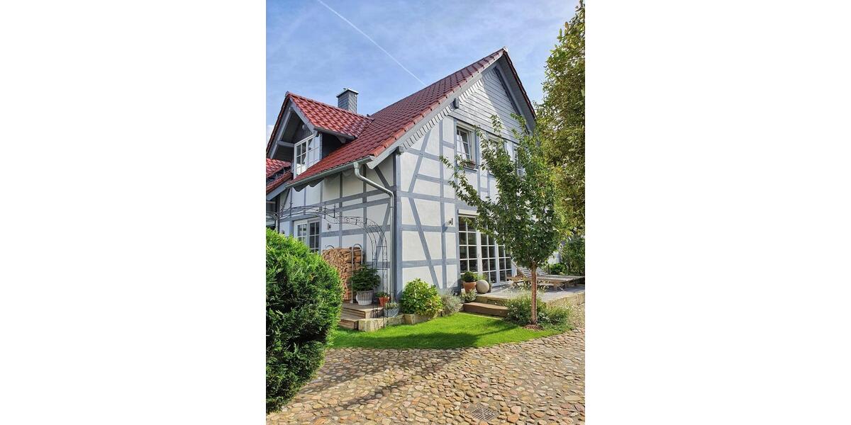 Einfamilienhaus Lehre - 7 Zimmer, 240 m&sup2;, 850.000&euro; | Angebot:25932603