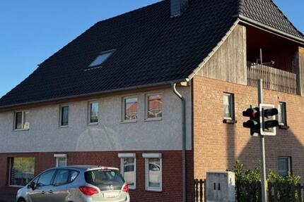 Haus Ilsede - 8 Zimmer, 274 m&sup2;, 1.800&euro; | Angebot:25491479