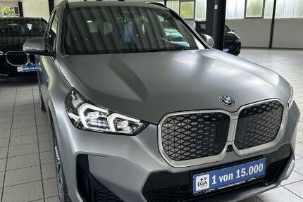 BMW iX1 32.106 km 52.330 &euro; Salzgitter 38228