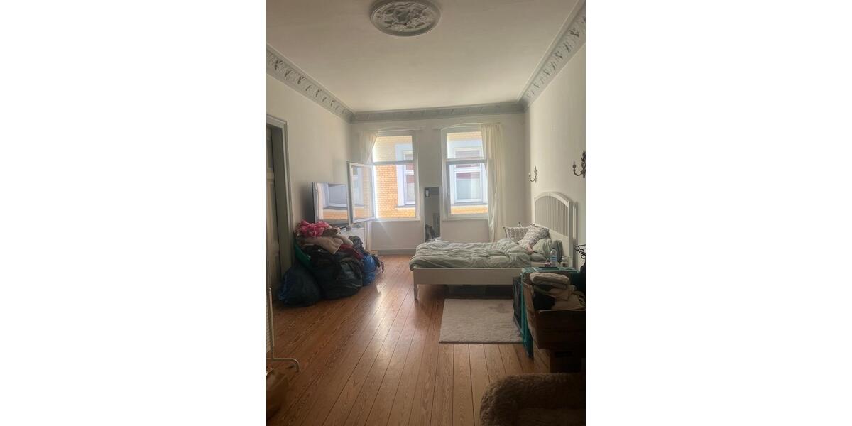 Etagenwohnung Braunschweig Wabe-Schunter-Beberbach - 3 Zimmer, 140 m&sup2;, 1.390&euro; | Angebot:25308579