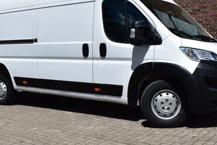 Opel Movano 37.826 km 19.990 &euro; Braunschweig 38114