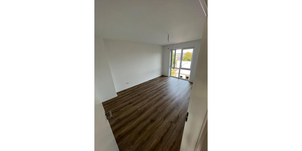 Einfamilienhaus Königslutter am Elm - 3 Zimmer, 121 m&sup2;, 1.320&euro; | Angebot:26097882