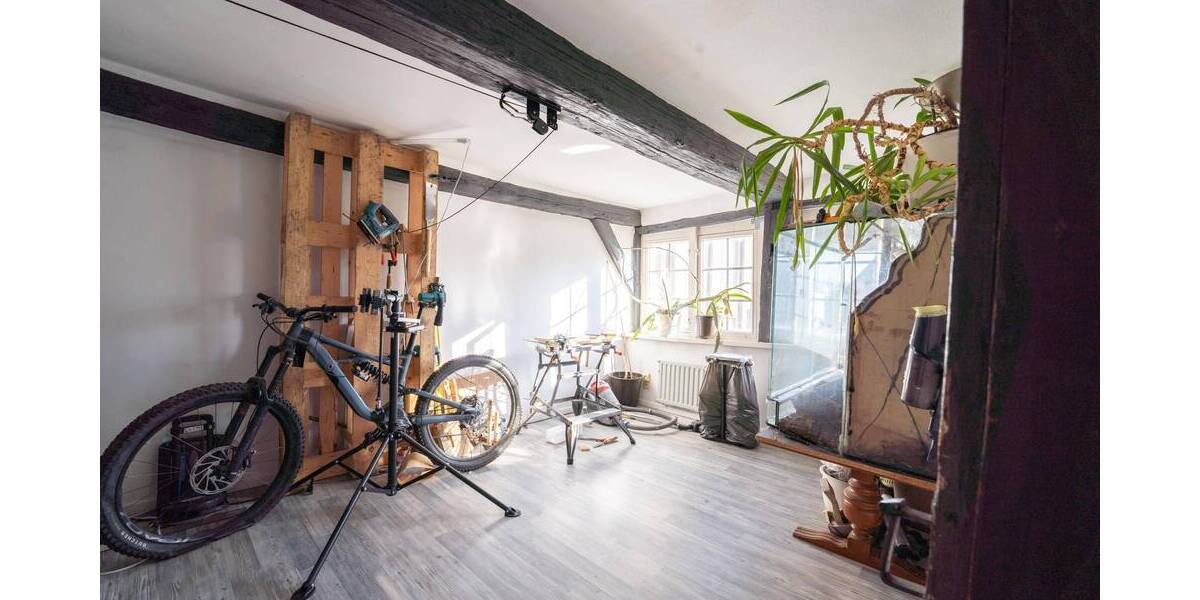 Mehrfamilienhaus, Wohnhaus Wolfenbüttel Stadtgebiet - 8 Zimmer, 189 m&sup2;, 345.000&euro; | Angebot:25743782