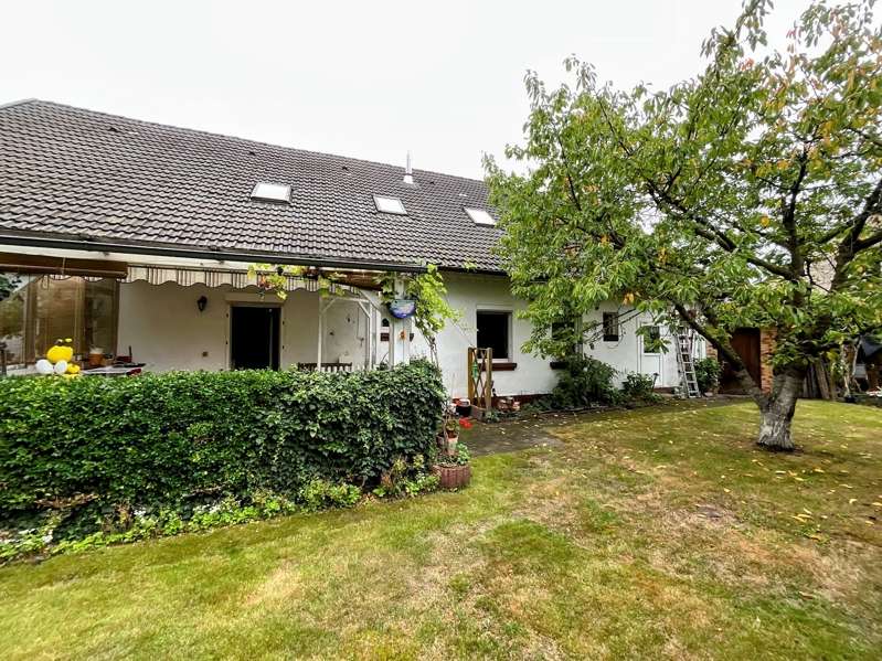 Einfamilienhaus Meine - 6 Zimmer, 200 m&sup2;, 350.000&euro; | Angebot:26014675