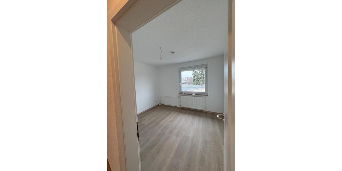 Dachgeschoßwohnung Wolfenbüttel Adersheim - 5 Zimmer, 110 m&sup2;, 980&euro; | Angebot:25046261