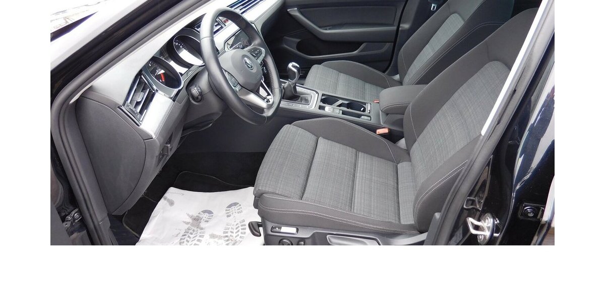 VW Passat 2.0 Bussiness BMT TDI Standhei.Navi Klima 36.500 km 22.990 &euro; Vordorf 38533