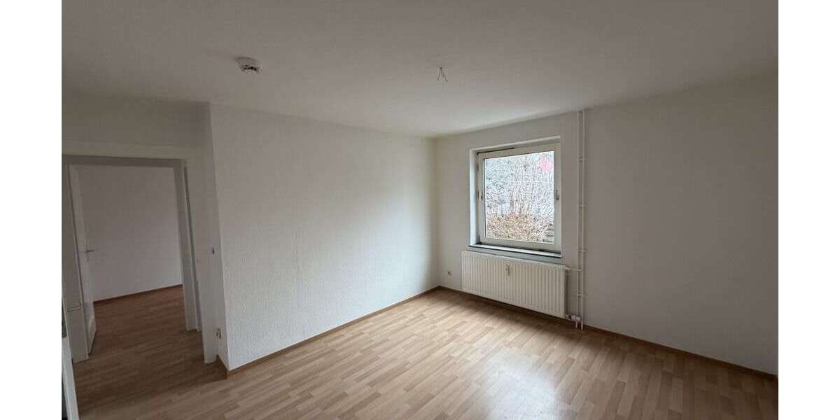 Etagenwohnung Salzgitter Thiede Ortschaft Ost - 3 Zimmer, 55 m&sup2;, 385&euro; | Angebot:26200425