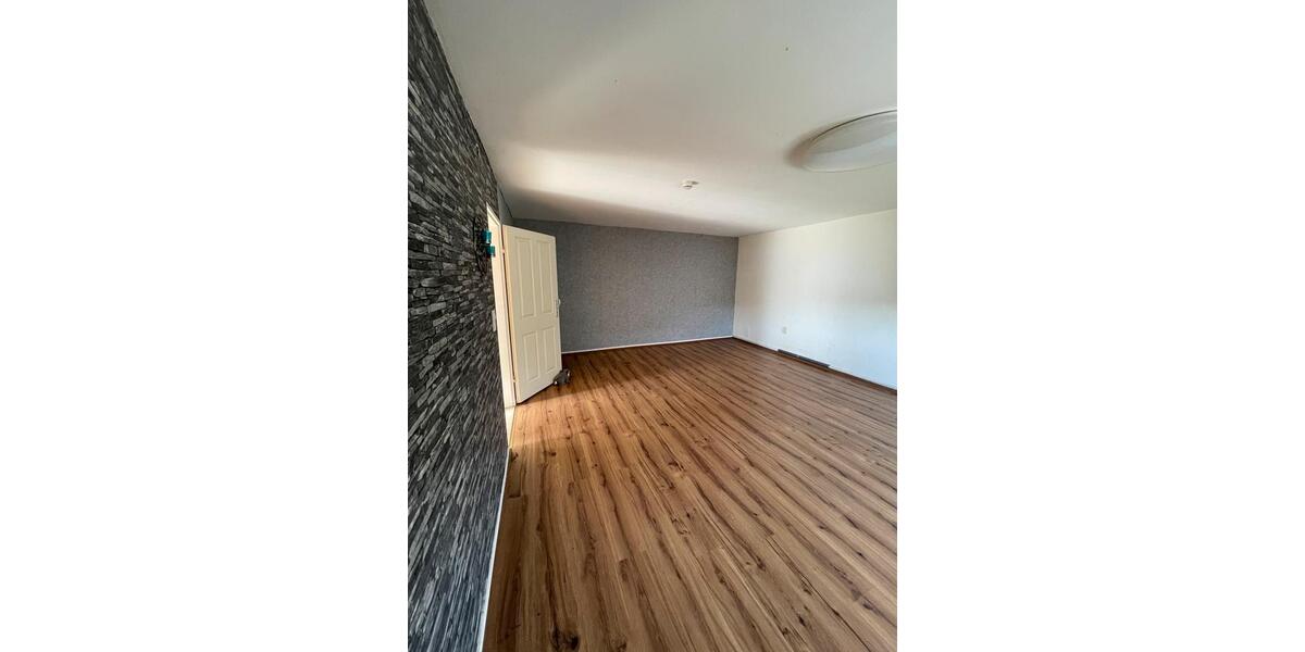 Erdgeschoßwohnung Haverlah - 3 Zimmer, 89 m&sup2;, 550&euro; | Angebot:25805428