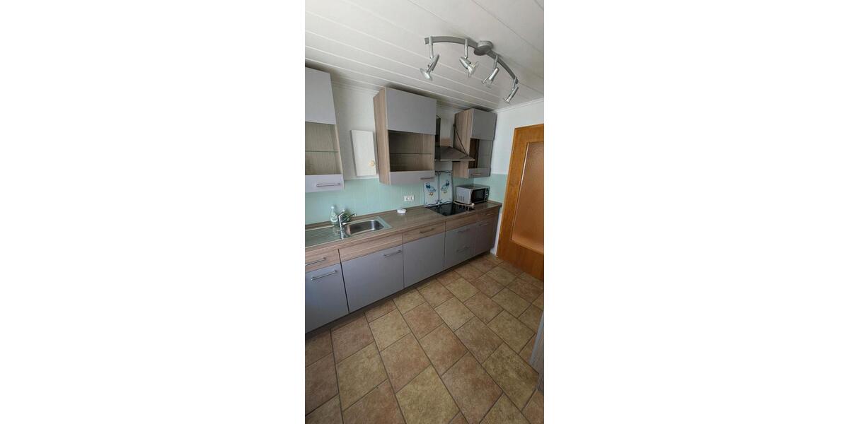 Etagenwohnung Salzgitter Ortschaft Südost - 5.5 Zimmer, 101 m&sup2;, 1.100&euro; | Angebot:26442183