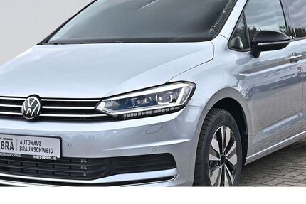VW Touran 1.500 km 44.880 &euro; Braunschweig 38108