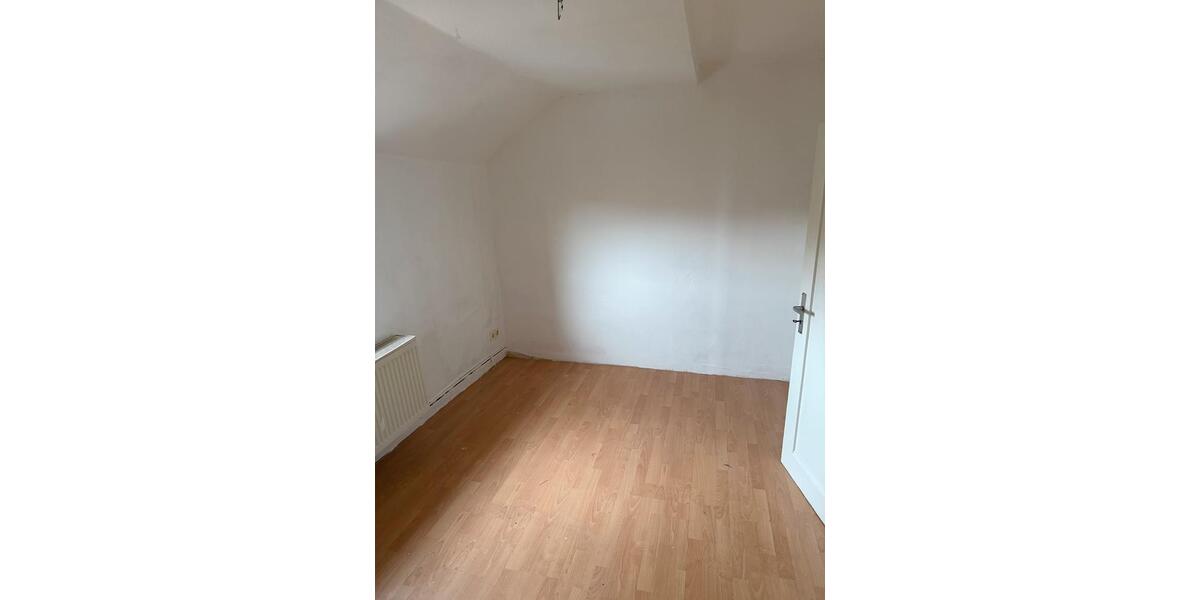 Dachgeschoßwohnung Salzgitter Ortschaft Ost - 3 Zimmer, 40 m&sup2;, 550&euro; | Angebot:26445327