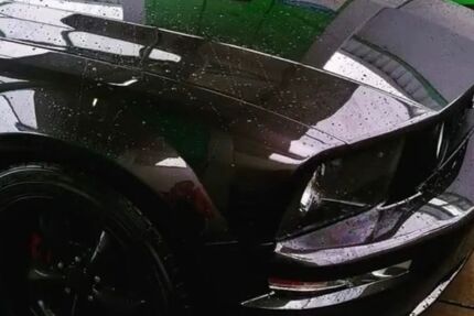 Ford Mustang 20.000 km 19.500 &euro; Holle 31188