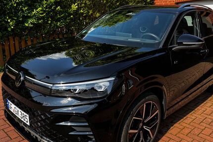 VW Tiguan 26.000 km 43.900 &euro; Calberlah 38547