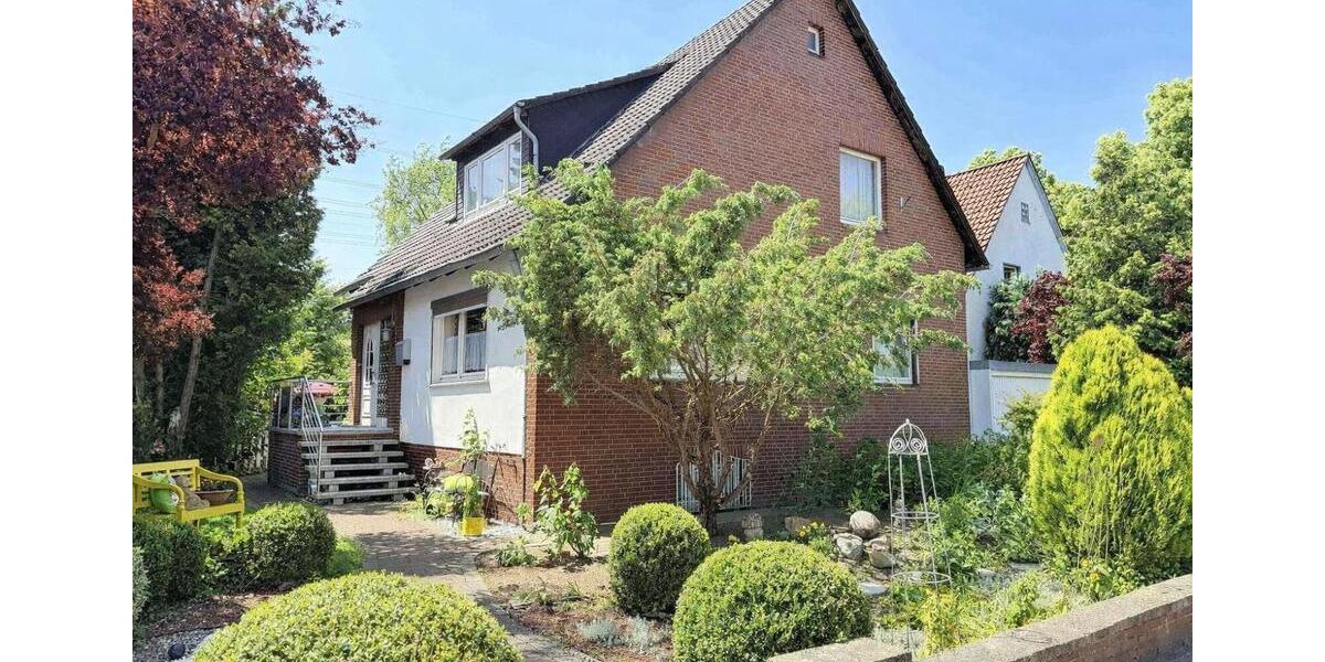 Einfamilienhaus Peine Südstadt - 6 Zimmer, 140 m&sup2;, 265.000&euro; | Angebot:26181532