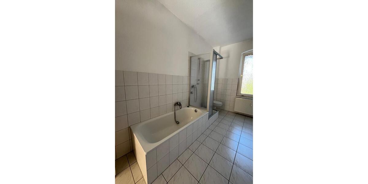 Etagenwohnung Braunschweig Westliches Ringgebiet - 3 Zimmer, 93 m&sup2;, 817&euro; | Angebot:24686165