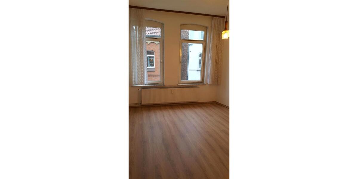 Etagenwohnung Peine Südstadt - 4 Zimmer, 80 m&sup2;, 840&euro; | Angebot:25637538