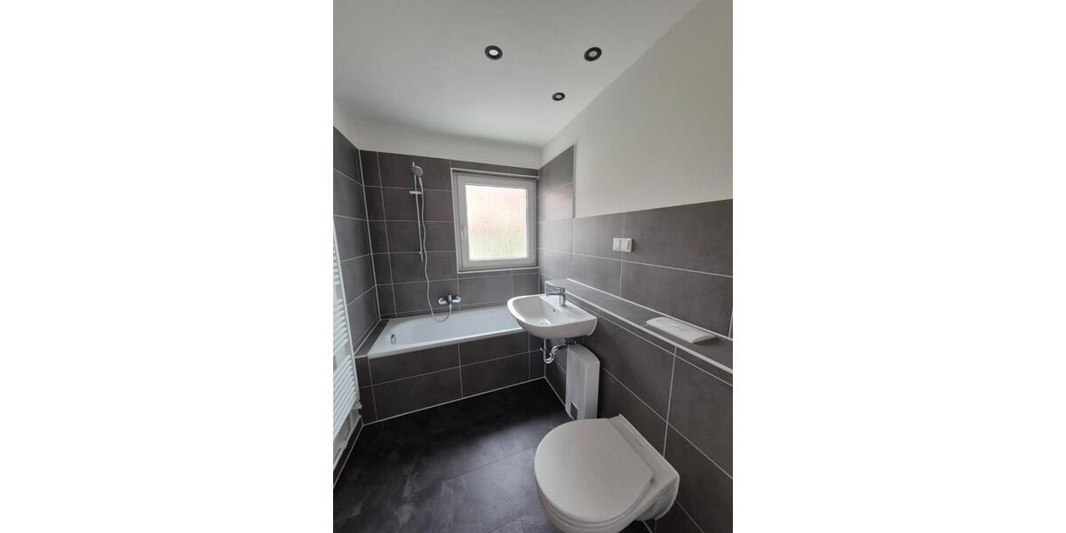 Etagenwohnung Schöningen - 3 Zimmer, 67 m&sup2;, 490&euro; | Angebot:26553833