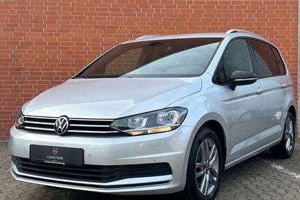 VW Touran 132.000 km 18.999 &euro; Braunschweig 38122