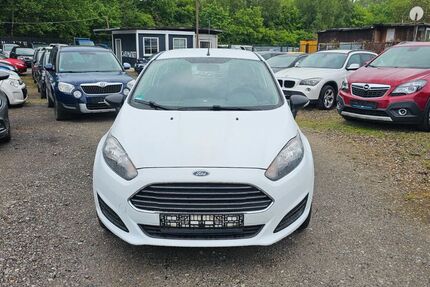Ford Fiesta 82.082 km 3.590 &euro; Braunschweig 38120