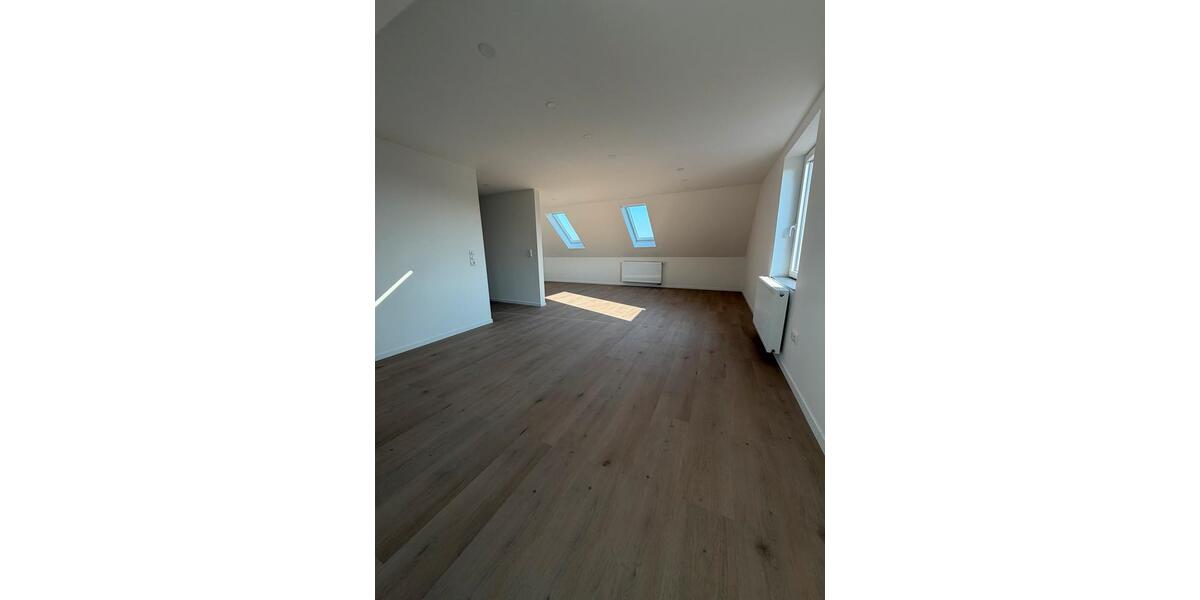 Dachgeschoßwohnung Peine Peine Kernstadt - 3 Zimmer, 80 m&sup2;, 850&euro; | Angebot:25842958