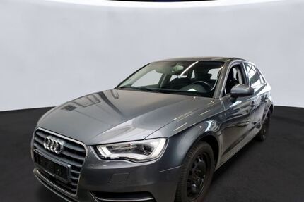 Audi A3 157.000 km 8.890 &euro; Braunschweig 38114