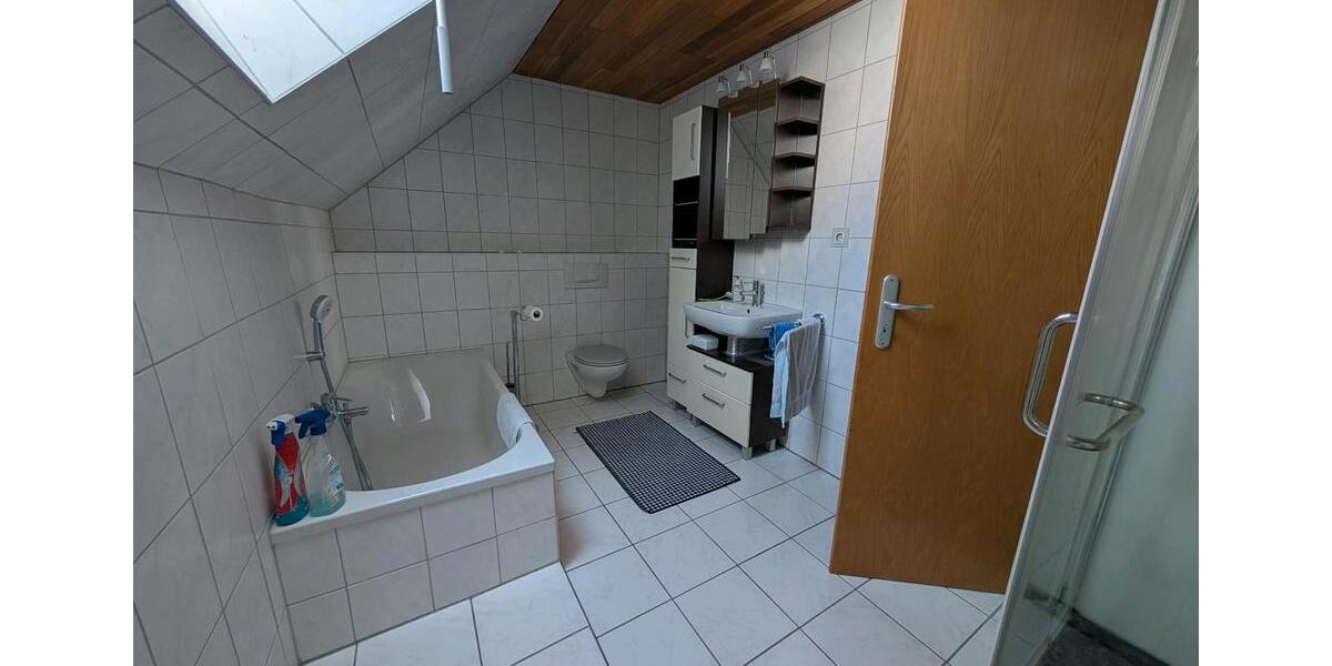 Maisonettenwohnung Wolfenbüttel Adersheim - 4.5 Zimmer, 131 m&sup2;, 1.100&euro; | Angebot:26688843