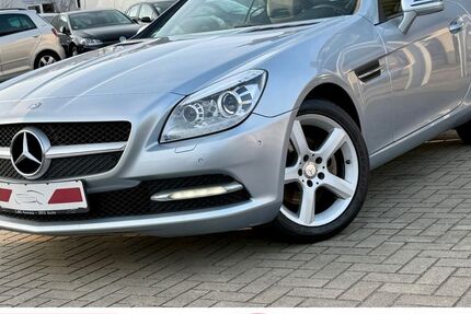 Mercedes-Benz SLK 200 93.261 km 17.890 &euro; Sickte 38173