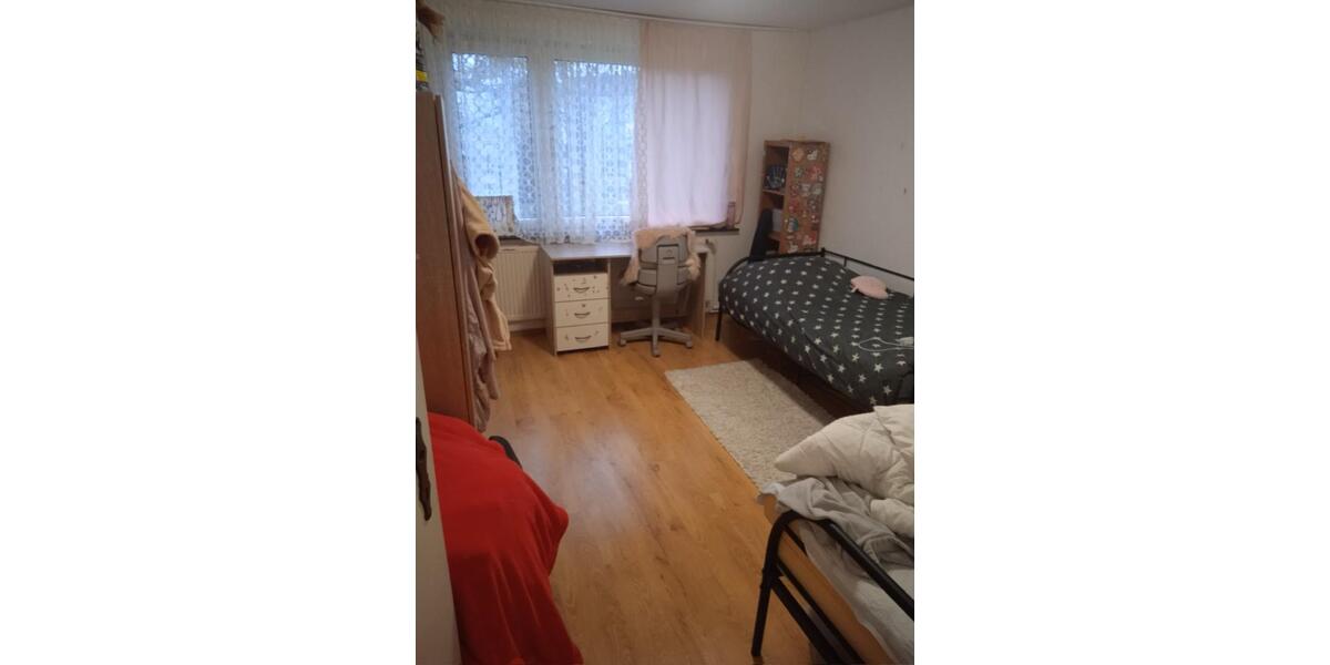 Etagenwohnung Wolfenbüttel - 3 Zimmer, 70 m&sup2;, 100.000&euro; | Angebot:18594051