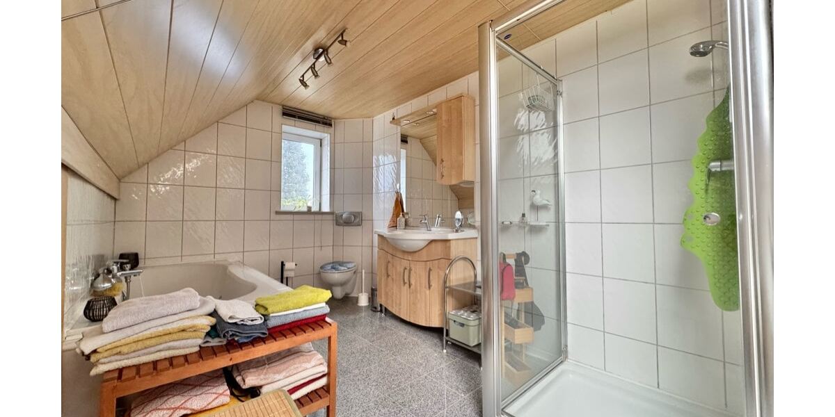 Charmantes Wohnen in ruhiger Lage - Doppelhaushälfte Holle Sottrum | Angebot:24979603