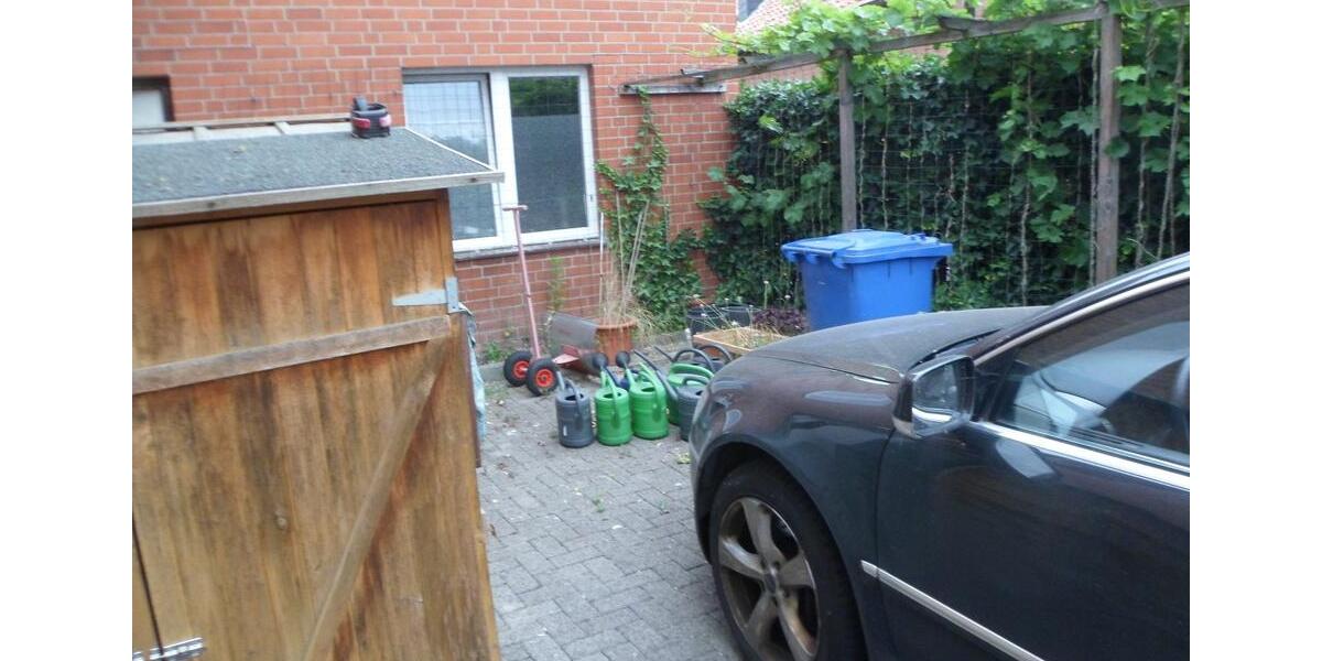 Einfamilienhaus Braunschweig Lehndorf-Watenbüttel - 6 Zimmer, 160 m&sup2;, 1.550&euro; | Angebot:26678416