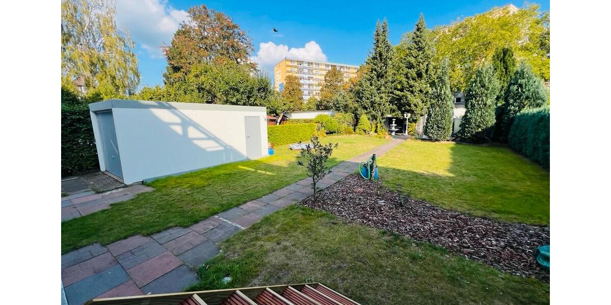 Etagenwohnung Braunschweig Lehndorf-Watenbüttel - 4 Zimmer, 150 m&sup2;, 2.700&euro; | Angebot:25948877