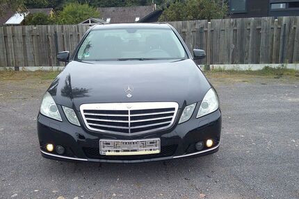 Mercedes-Benz E 220 305.000 km 5.790 &euro; Rötgesbüttel 38531