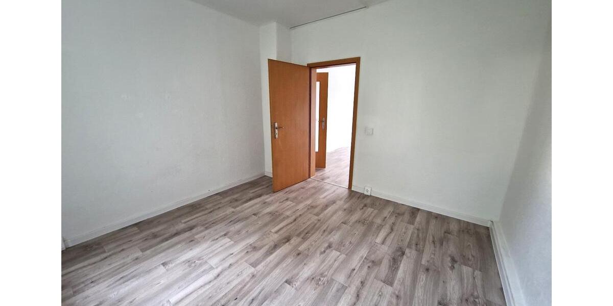 Etagenwohnung Osterwieck - 4 Zimmer, 75 m&sup2;, 261&euro; | Angebot:21618413