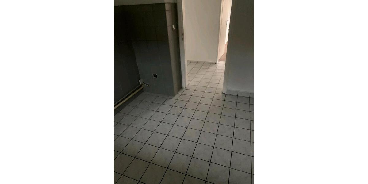 Etagenwohnung Salzgitter - 3 Zimmer, 63 m&sup2;, 750&euro; | Angebot:25409442