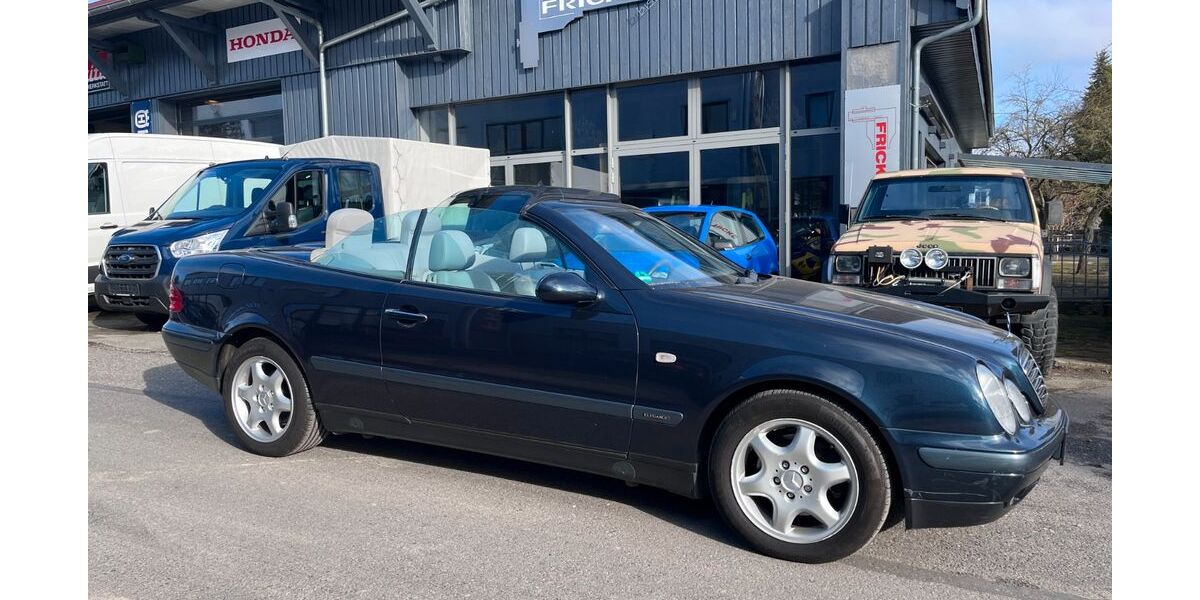 Mercedes-Benz CLK 320 71.286 km 11.990 &euro; Lehre/Flechtorf 38165