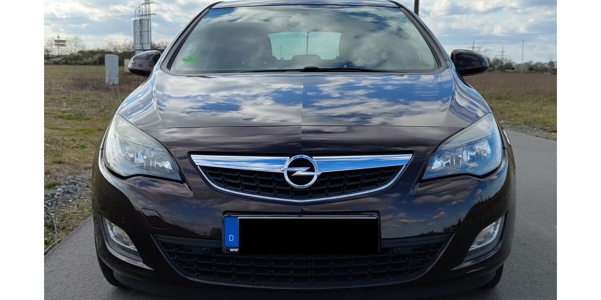 Opel Astra 198.000 km 3.800 &euro; Braunschweig 38114