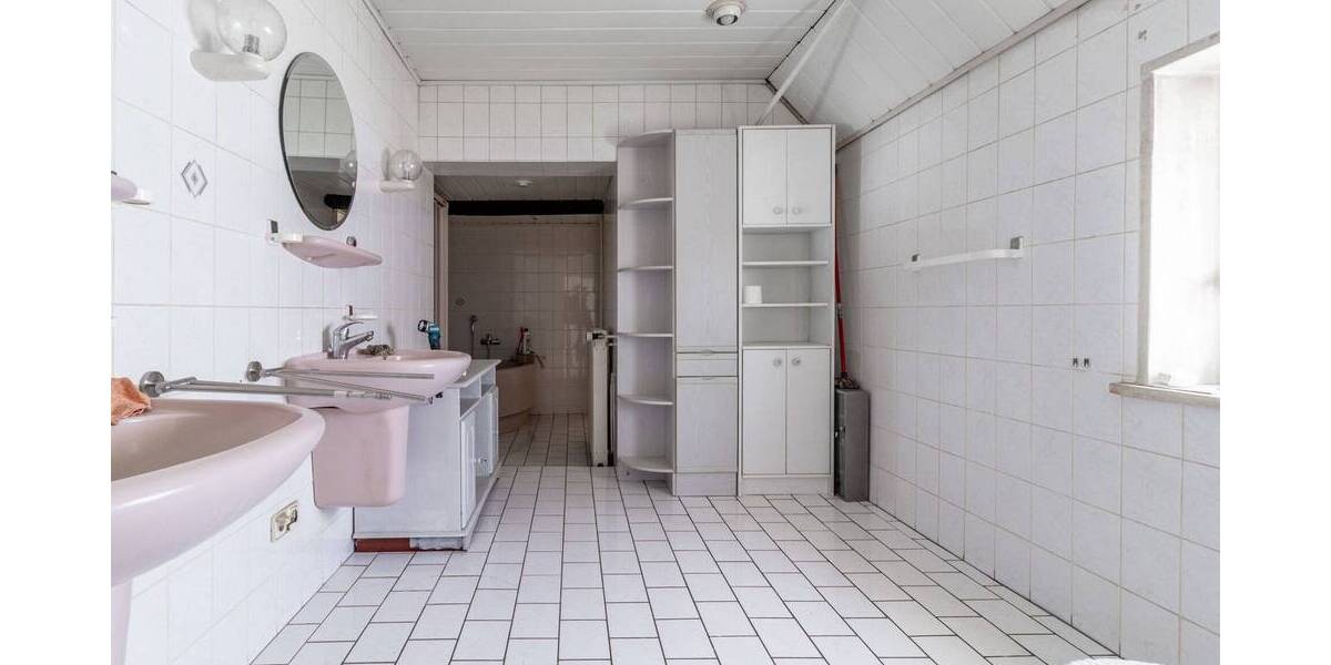 Einfamilienhaus Heere - 1 Zimmer, 378 m&sup2;, 180.000&euro; | Angebot:25664911