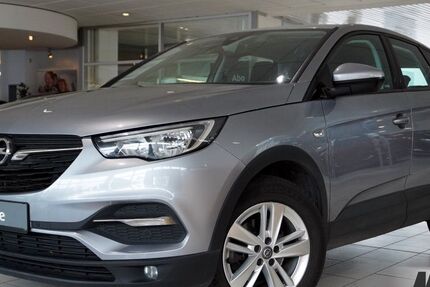 Opel Grandland (X) 89.000 km 11.760 &euro; Schöningen 38364