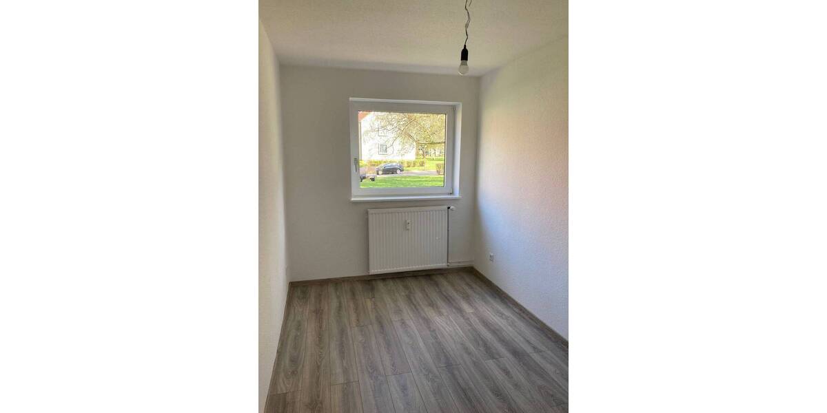 Etagenwohnung Salzgitter Lebenstedt - 3 Zimmer, 58 m&sup2;, 351&euro; | Angebot:26202189