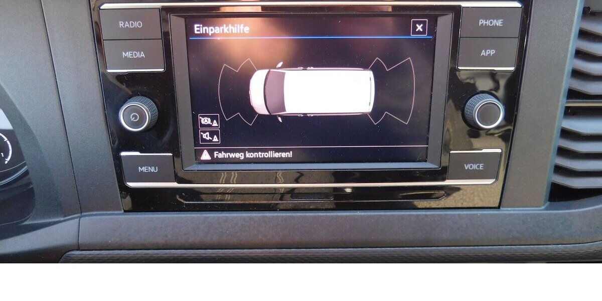 VW T6.1 Transporter 2.0 TDI BMT 3Sitze Navi Klima 30.000 km 28.990 &euro; Vordorf 38533